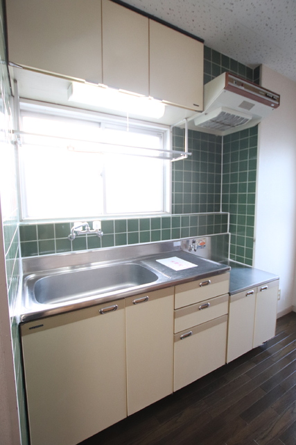 キッチン　ガス台設置可