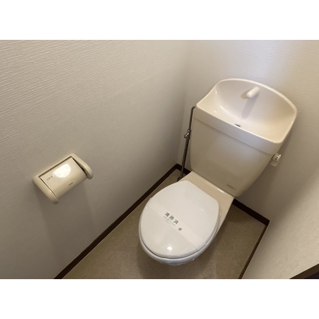 トイレ　快適にお使いいただけるトイレです。