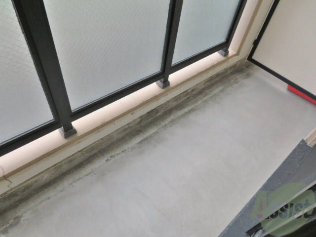 バルコニー　バルコニーが付いて晴れた日は洗濯物を干せますね。