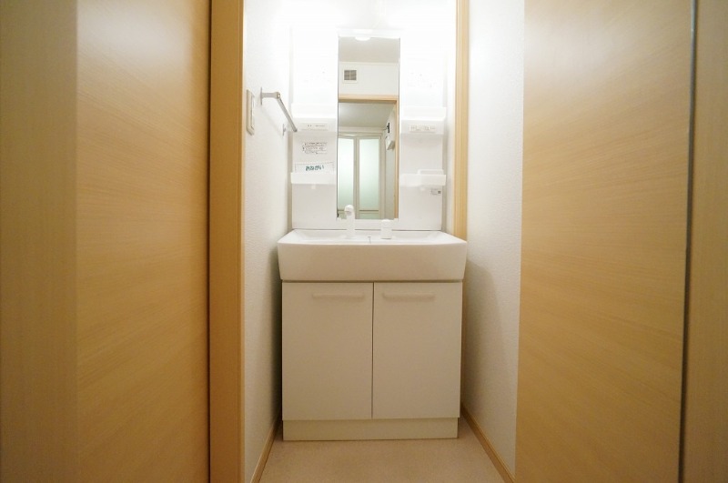 洗面設備　図面と現状に相違がある場合には現状を優先