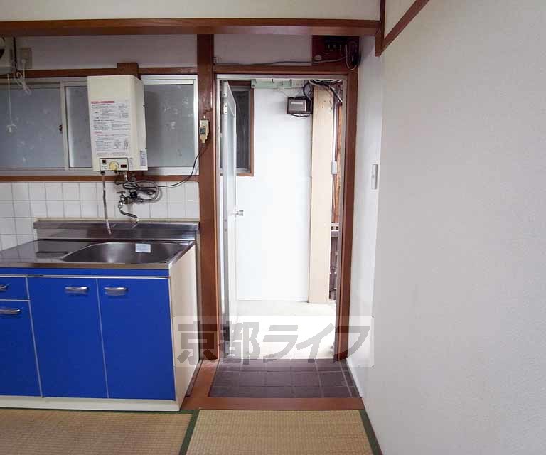 玄関　玄関です。