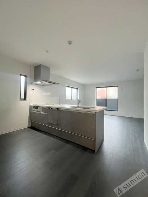 その他　カウンターキッチンが生活を彩ります＾＾