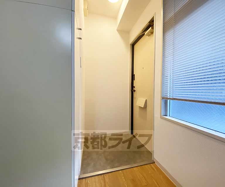 玄関　大きな段差がありません