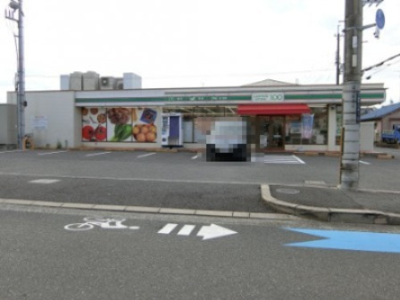 コンビニ　ローソンストア100 LS泉大津二田町店（コンビニ）まで87m