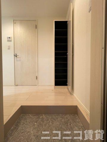 玄関　別号室イメージの為、現状を優先致します。