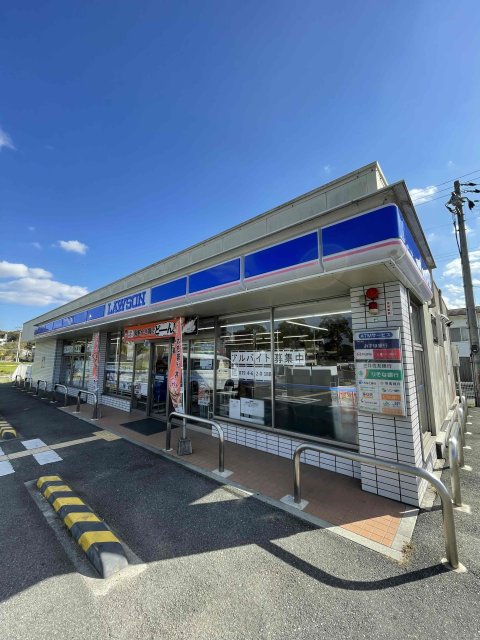 コンビニ　ローソン　小野池尻町店（コンビニ）まで500m
