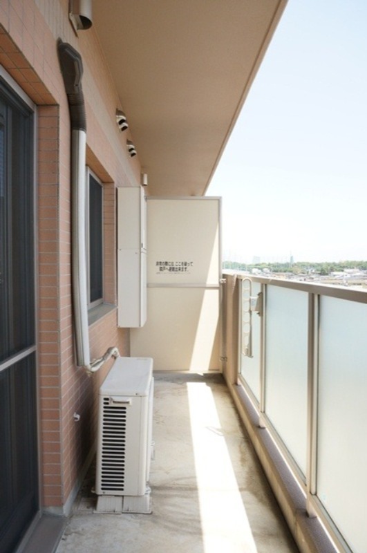 バルコニー　図面と現状に相違がある場合には現状を優先