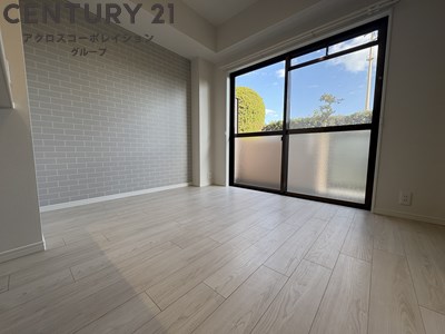 居室・リビング　明るい雰囲気のリビングです！