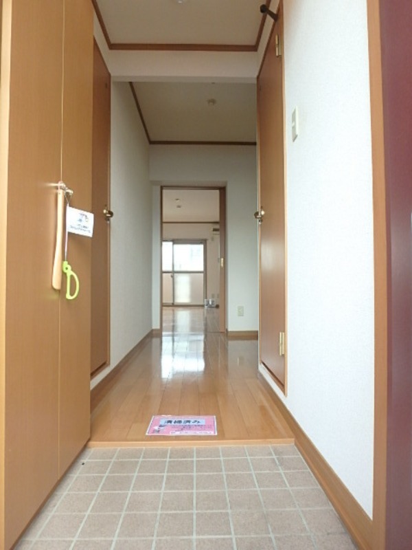 玄関　図面と現状に相違がある場合には現状を優先