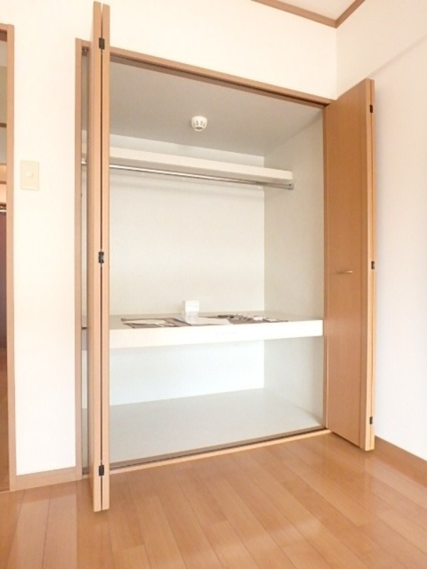 収納　図面と現状に相違がある場合には現状を優先