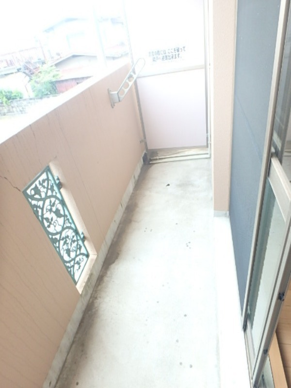 バルコニー　図面と現状に相違がある場合には現状を優先