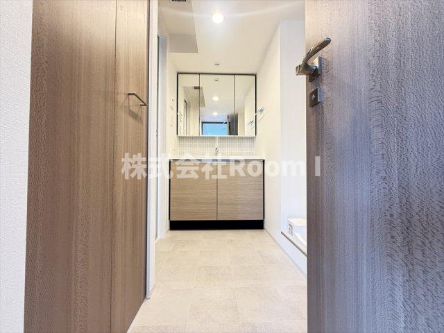 洗面設備　使いやすい洗面所です