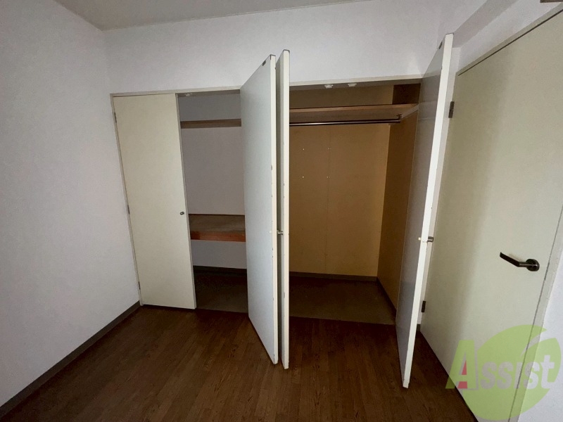 収納　こちらは収納です。物をしまう事ができますね！