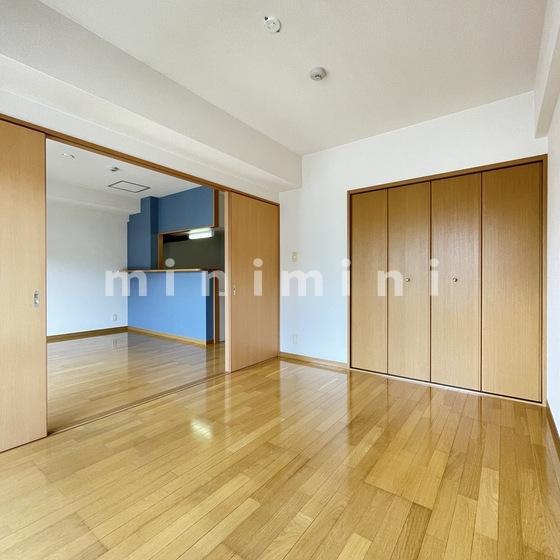 居室・リビング　※写真は別号室のものですので現状優先させていただきます。