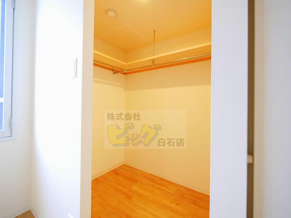 収納　広々ウォークインクローゼット付きです♪