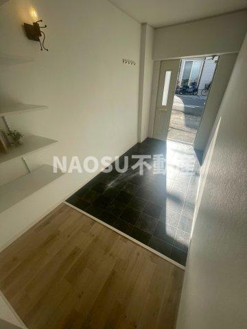 ロビー　建物の内部です