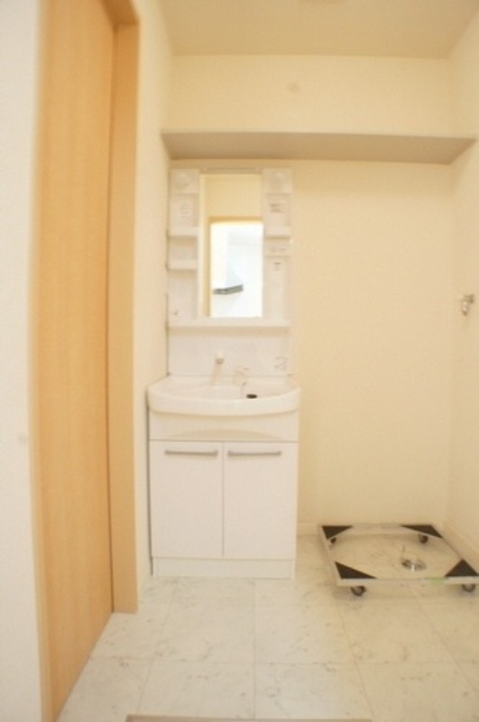 洗面設備　図面と現状に相違がある場合には現状を優先