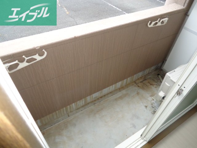 バルコニー　ベランダ