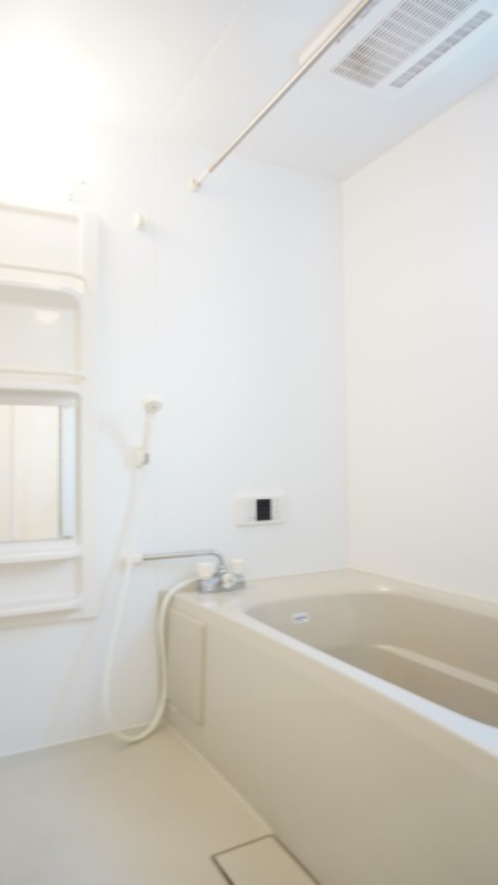 バス・シャワールーム　図面と現状に相違がある場合には現状を優先