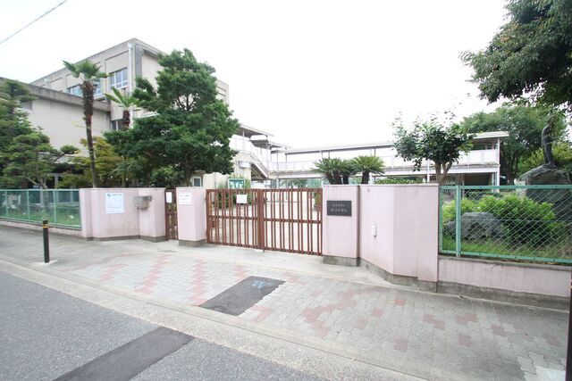 小学校　名古屋市立船方小学校（小学校）まで579m