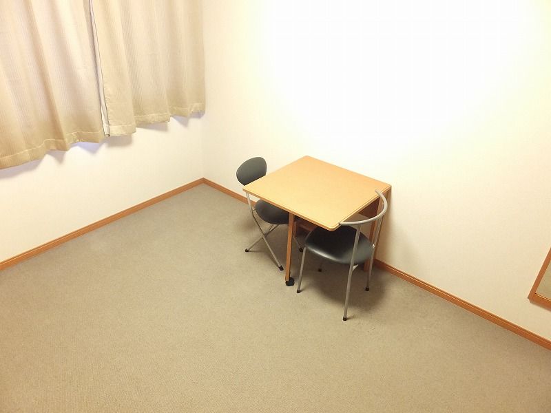 居室・リビング　２階床はカーペット仕様です。