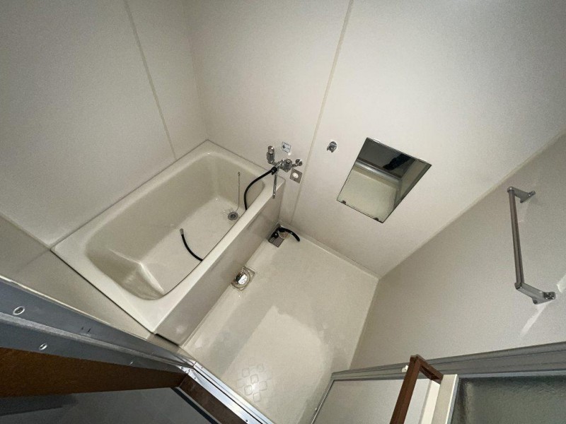 バス・シャワールーム　浴室