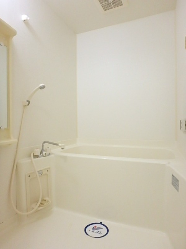 バス・シャワールーム　図面と現状が相違がある場合には現状を優先．．．