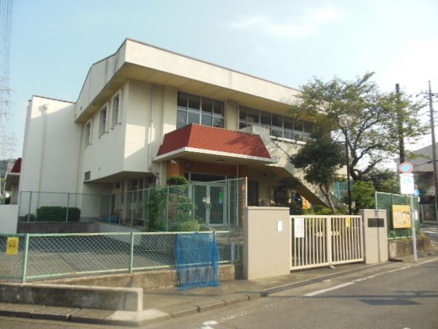 幼稚園・保育園　日野市立第２幼稚園（幼稚園・保育園）まで170m