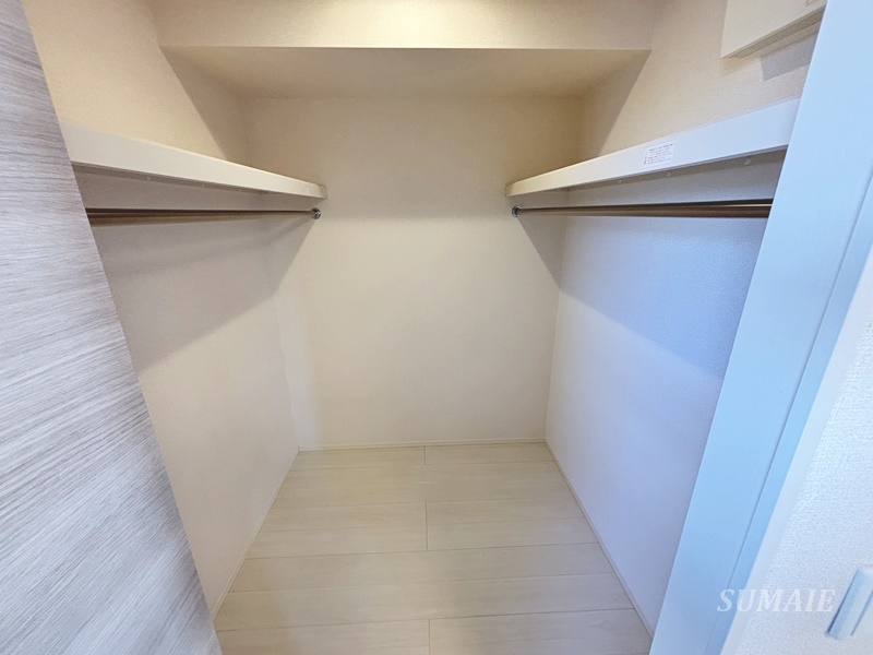 収納　ウォークインクローゼット☆