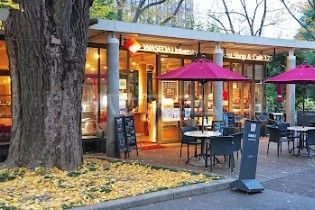 飲食店　Uni.Shop & Cafe 125（飲食店）まで709m