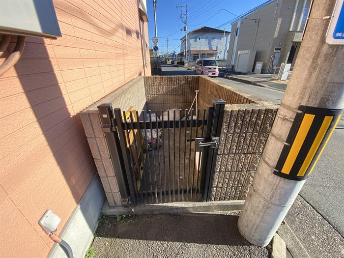 その他　専用ゴミ置き場