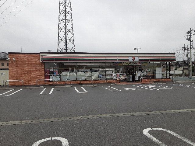 コンビニ　セブン-イレブン 加須南篠崎２丁目店（コンビニ）まで391m