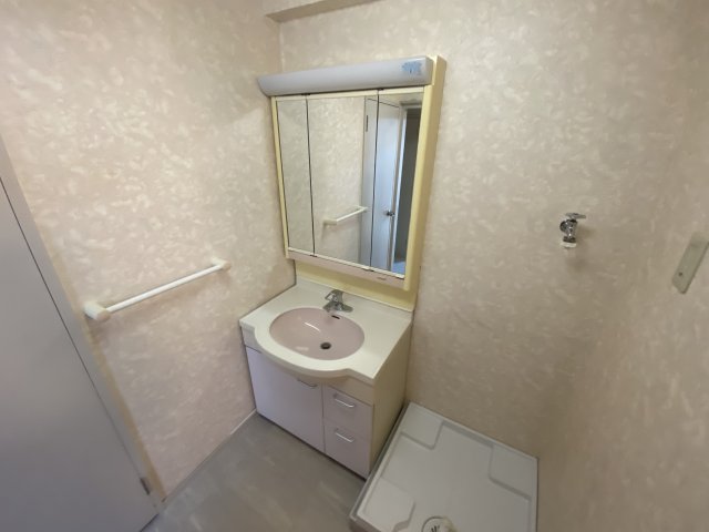 洗面設備　独立洗面化粧台付きでおすすめです！