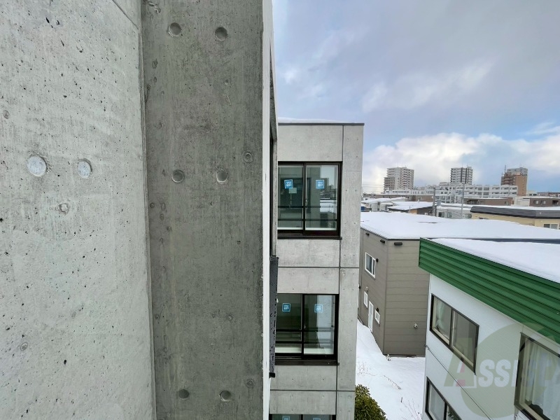 その他　暖房です。冬場の寒い日でも安心ですね～