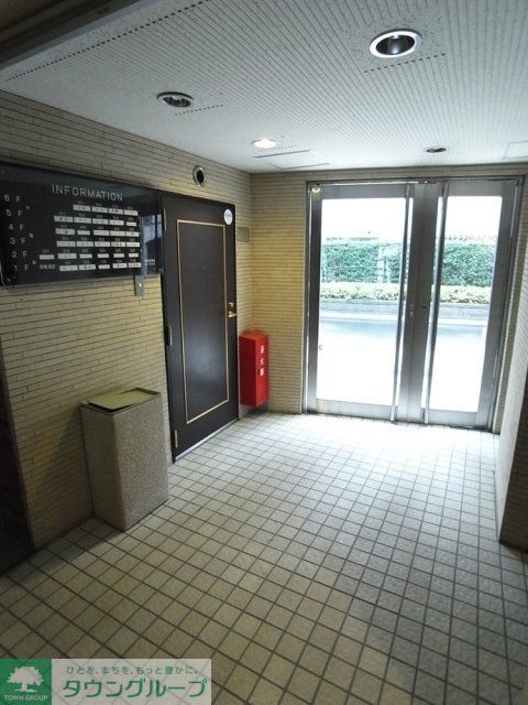 その他　エントランス