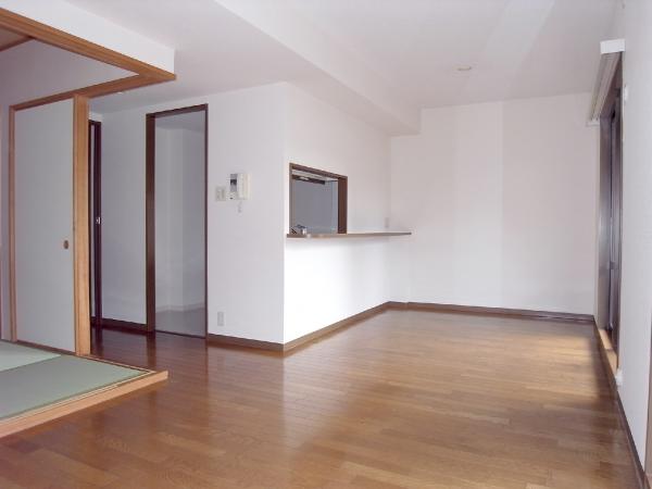 居室・リビング　内装