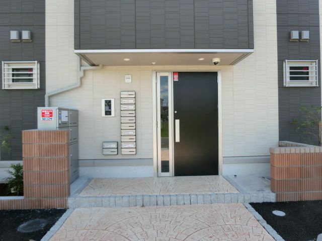 エントランス　お部屋へはこちらからどうぞ