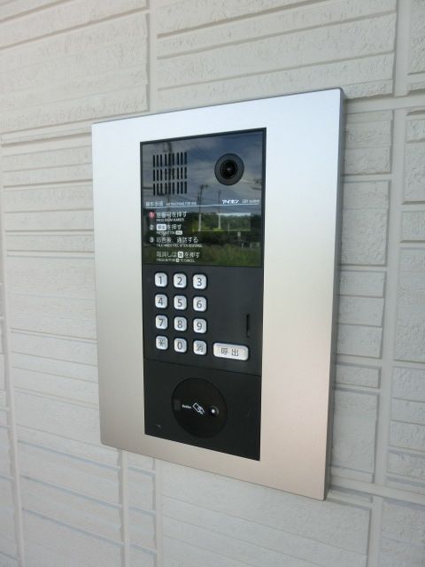 セキュリティ　オートロック付きで女性のでも安心して住めますね