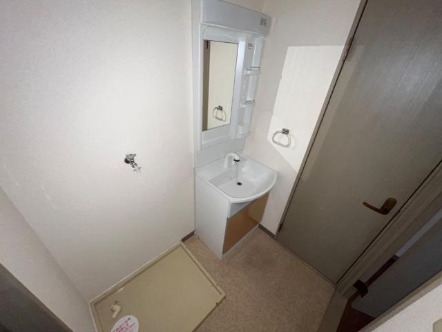 洗面設備　洗髪洗面化粧台