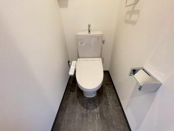 トイレ　※別部屋の写真です