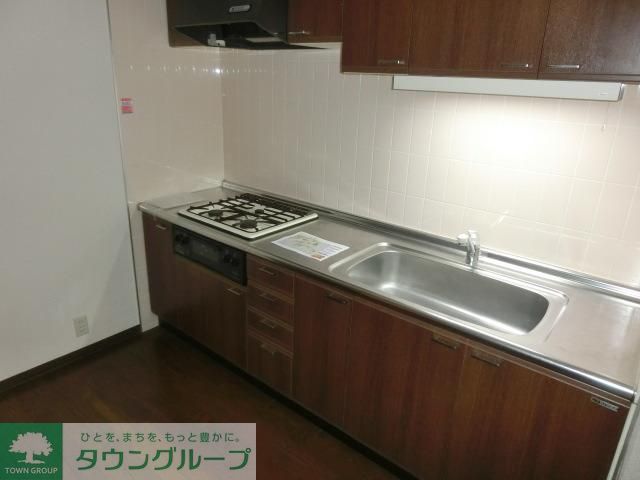 キッチン　便利な３口システムキッチン