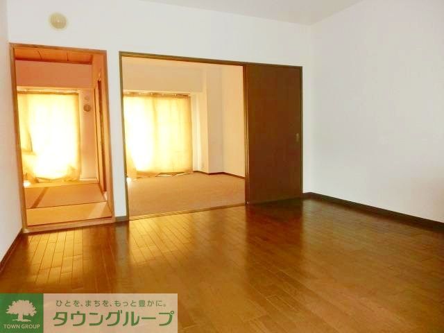 居室・リビング　広いリビング