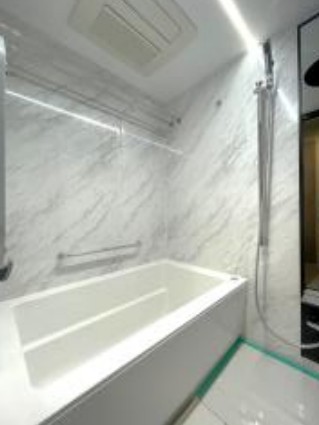 バス・シャワールーム　他部屋参考写真