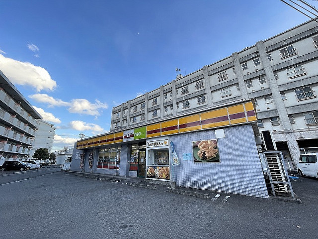 コンビニ　ヤマザキYショップMG 大空団地店（コンビニ）まで600m