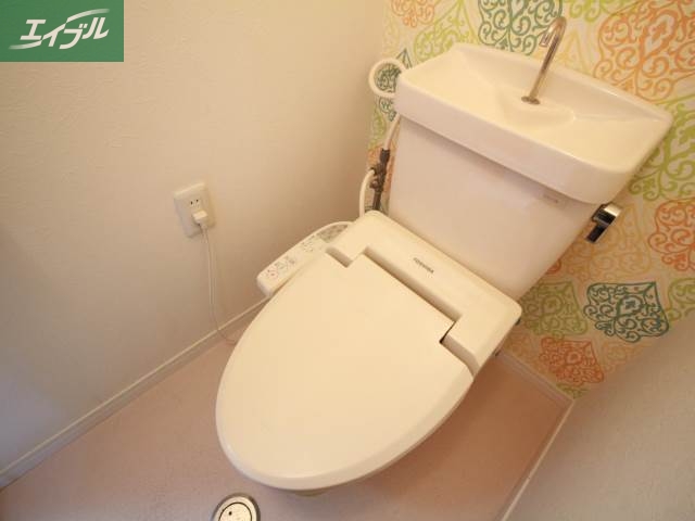 トイレ　トイレ