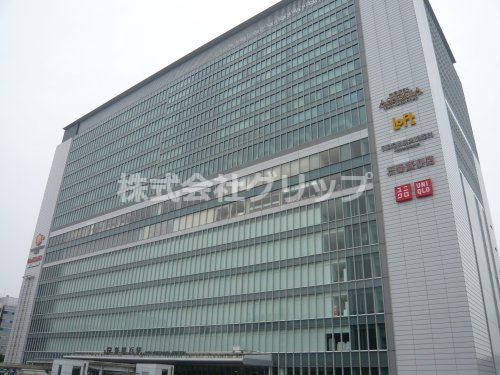 ショッピングセンター　CUBICPLAZA Shin-yokohama(キュービッ（ショッピングセンター）まで696m