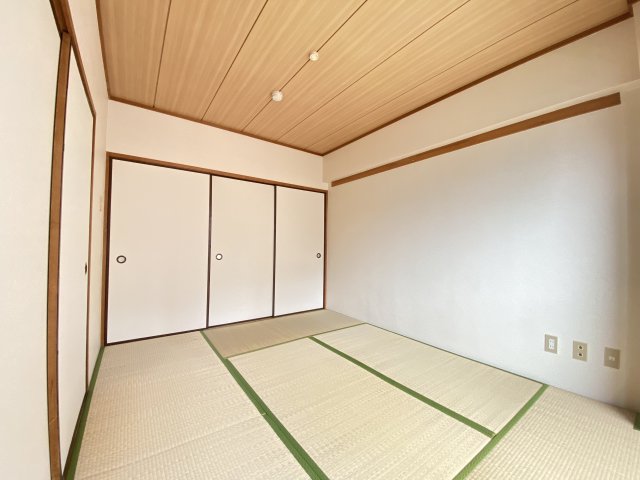 居室・リビング　※別部屋参考写真