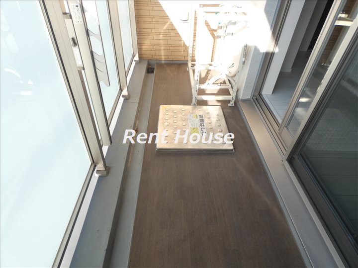 バルコニー　別号室の参考写真となります