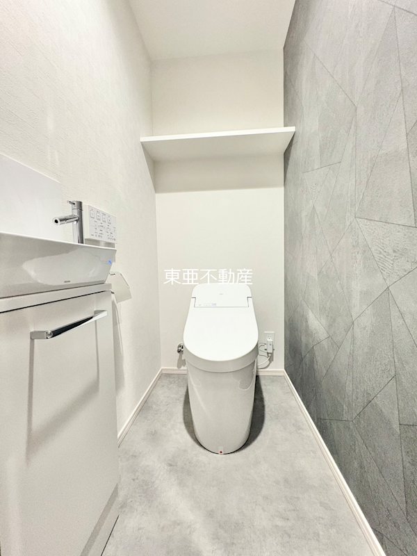 トイレ　別階写真