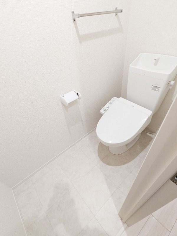 トイレ　図面と現状に相違がある場合には現状を優先